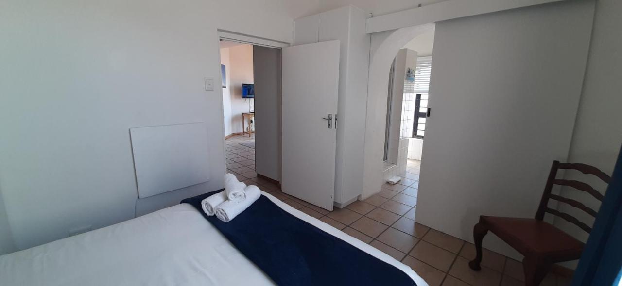 Oom Piet Accommodation Gansbaai Εξωτερικό φωτογραφία