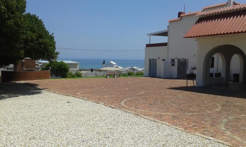 Oom Piet Accommodation Gansbaai Εξωτερικό φωτογραφία