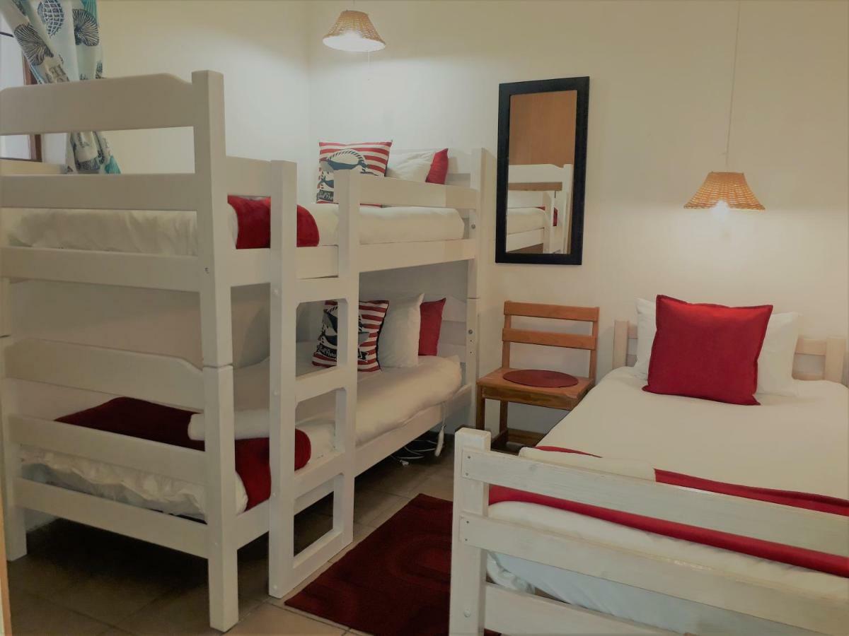 Oom Piet Accommodation Gansbaai Εξωτερικό φωτογραφία